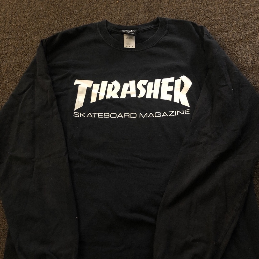 Black Thrasher Long sleeve/Crewneck